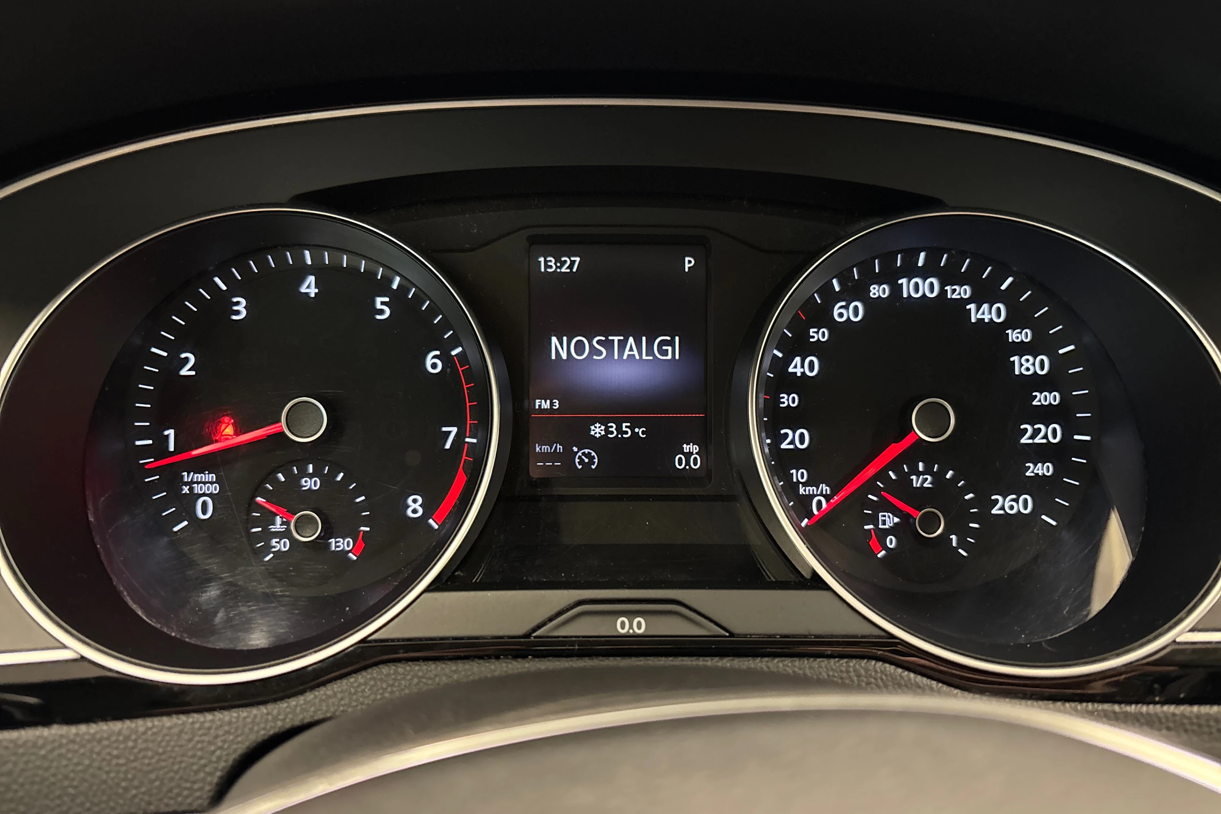 met. musta Volkswagen Passat 2016 kuva 19.