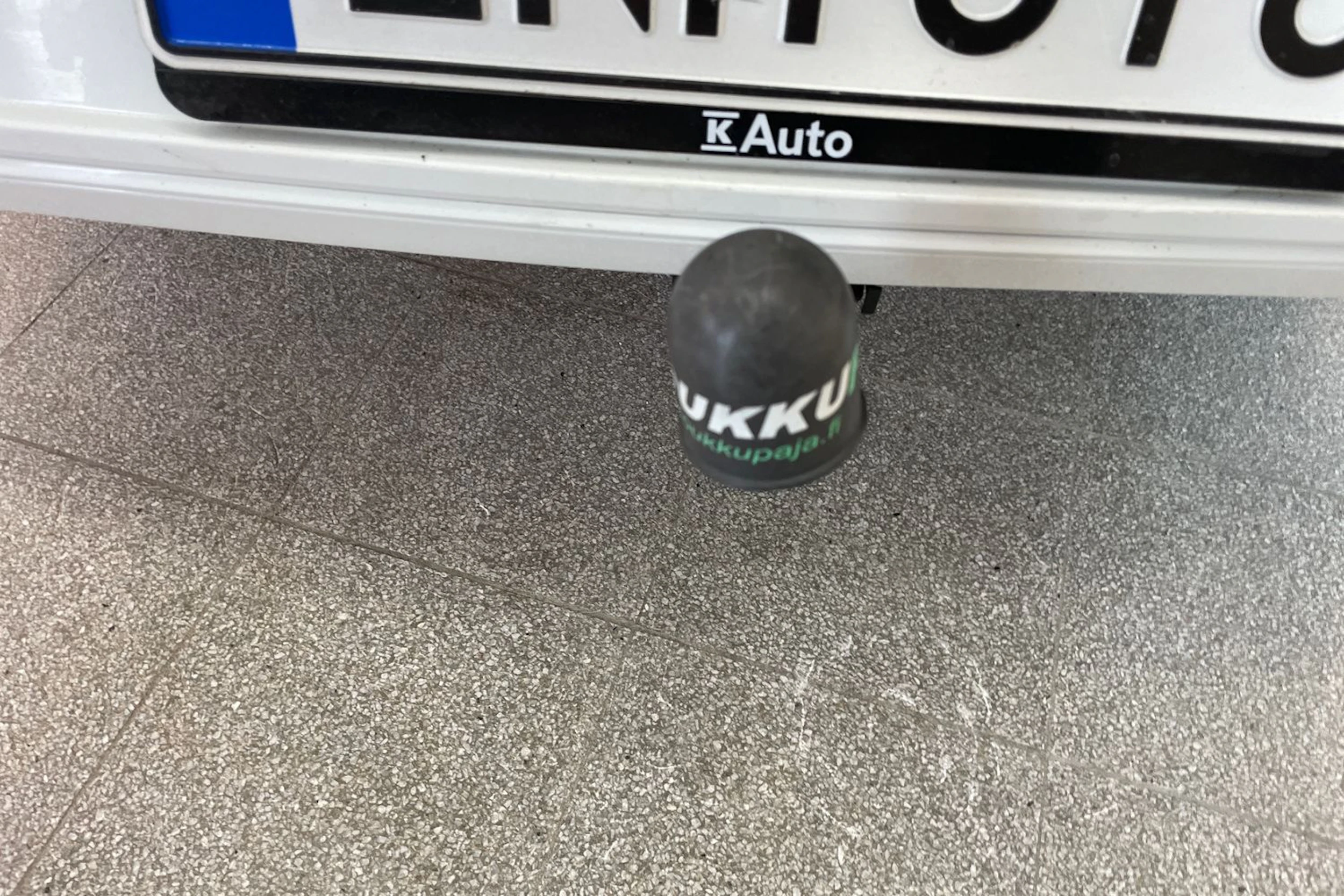 valkoinen Volkswagen Passat 2016 kuva 21.