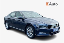 sininen Volkswagen Passat 2016 kuva 1.