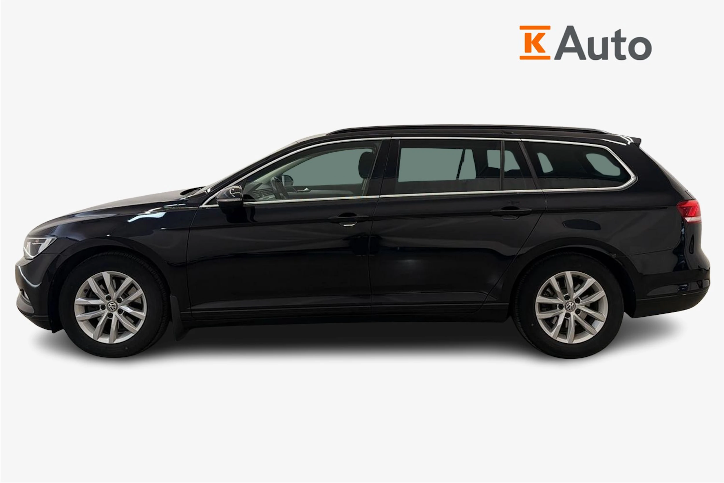 musta Volkswagen Passat 2016 kuva 5.
