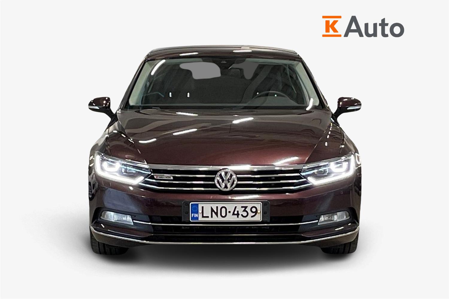 Volkswagen Passat 2016, photo 4/37