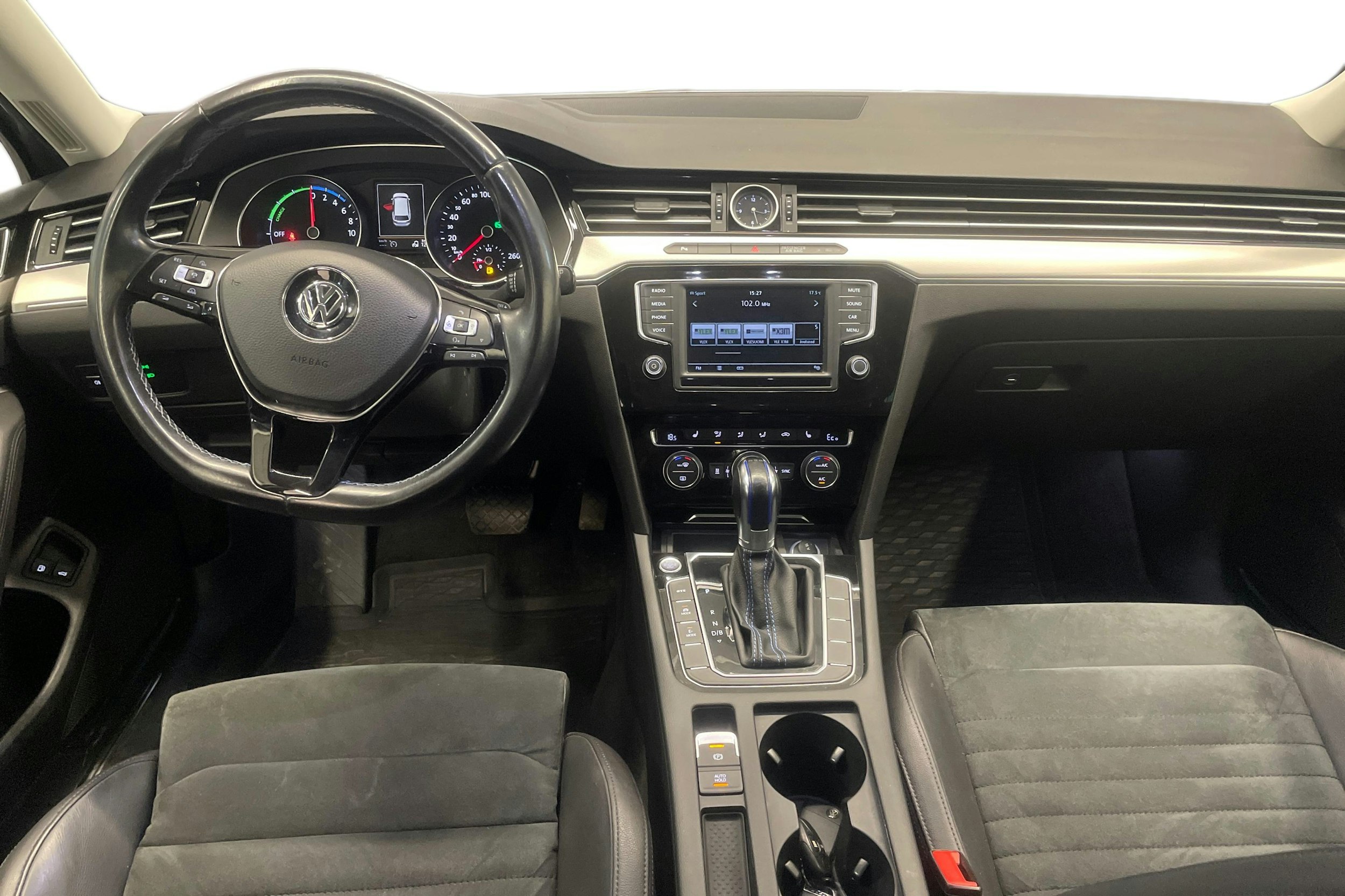 hopea Volkswagen Passat 2016 kuva 7.