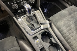 Valkoinen Volkswagen PASSAT 2016 kuva 22.