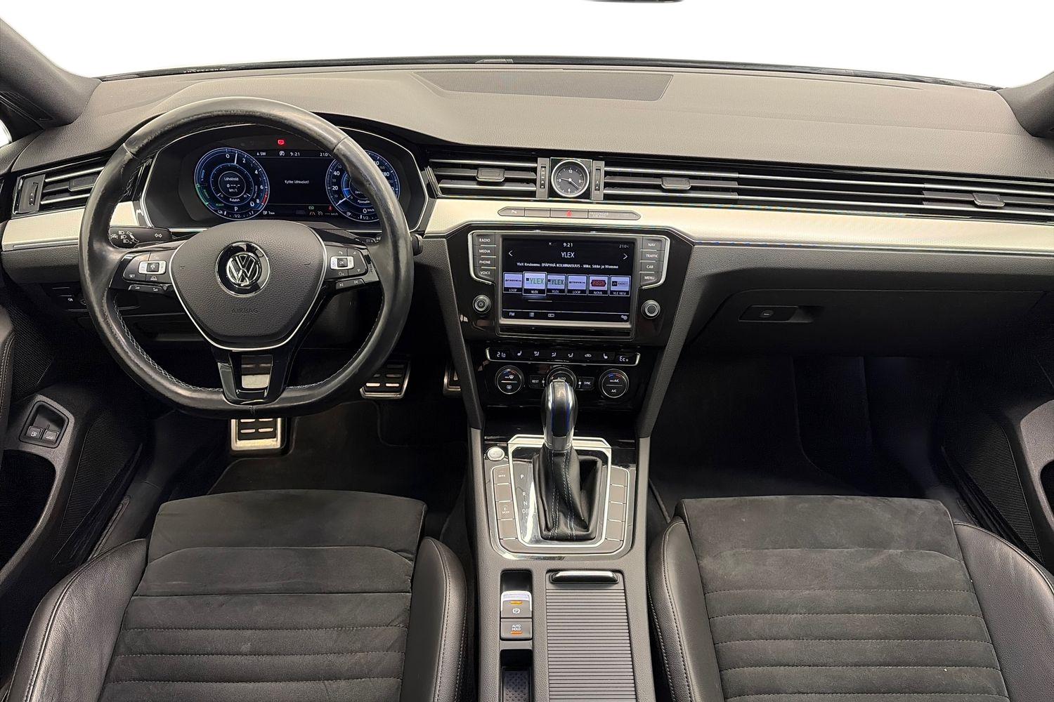 Volkswagen Passat 2016, kuva 7/28