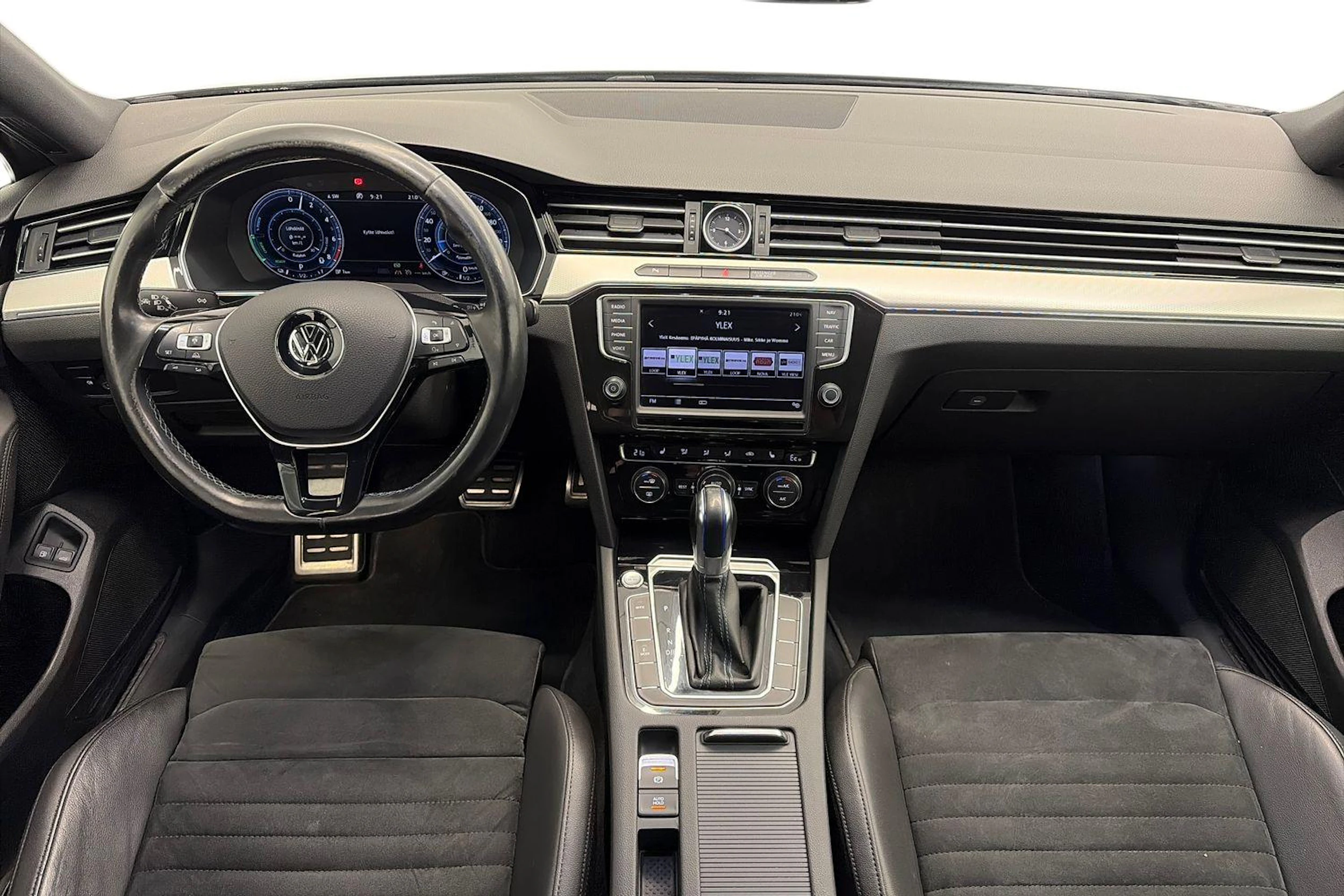 Volkswagen PASSAT 2016 kuva 9.