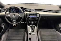 Volkswagen PASSAT 2016 kuva 9.
