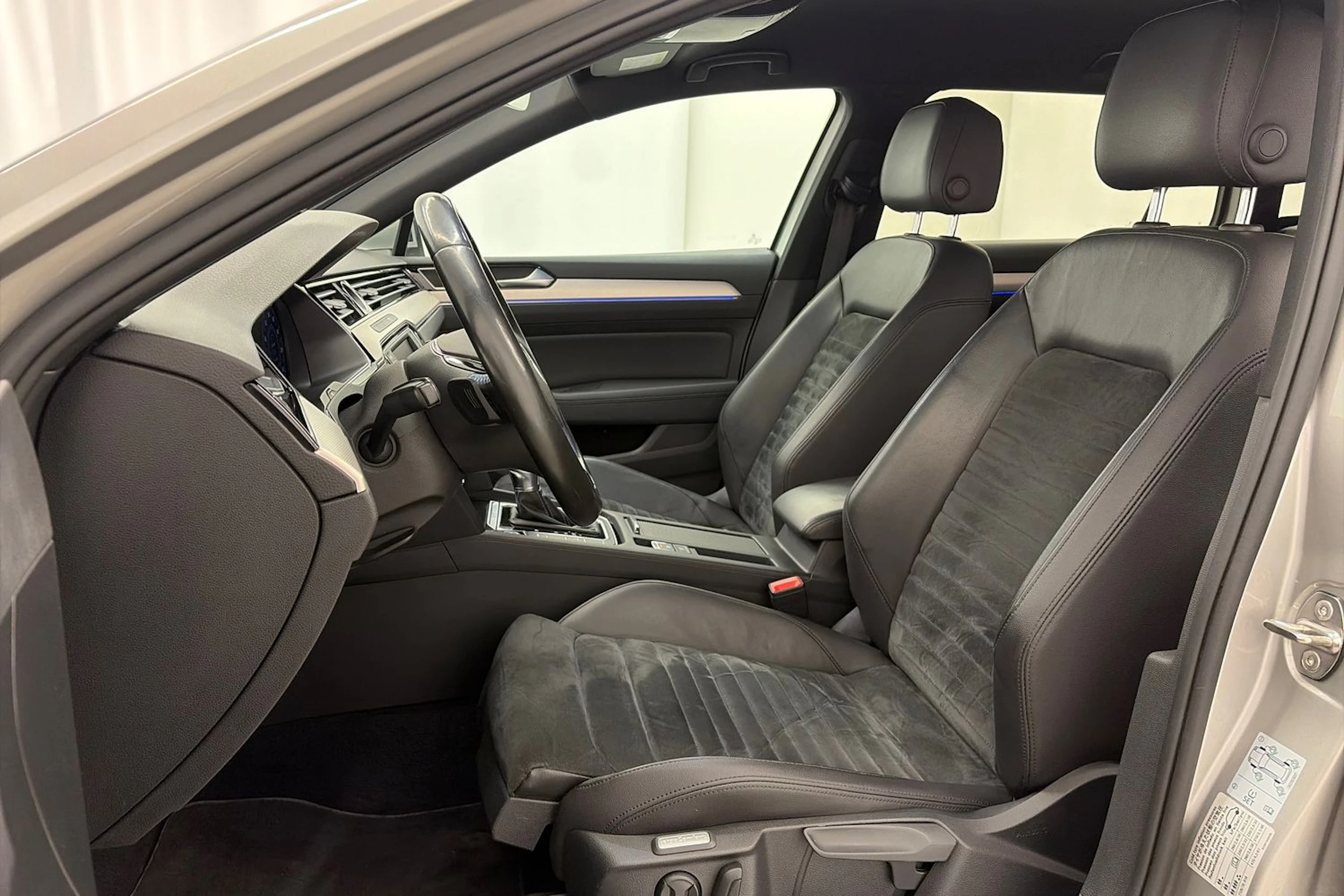 Volkswagen PASSAT 2016 kuva 16.