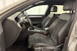 Volkswagen PASSAT 2016 kuva 16.