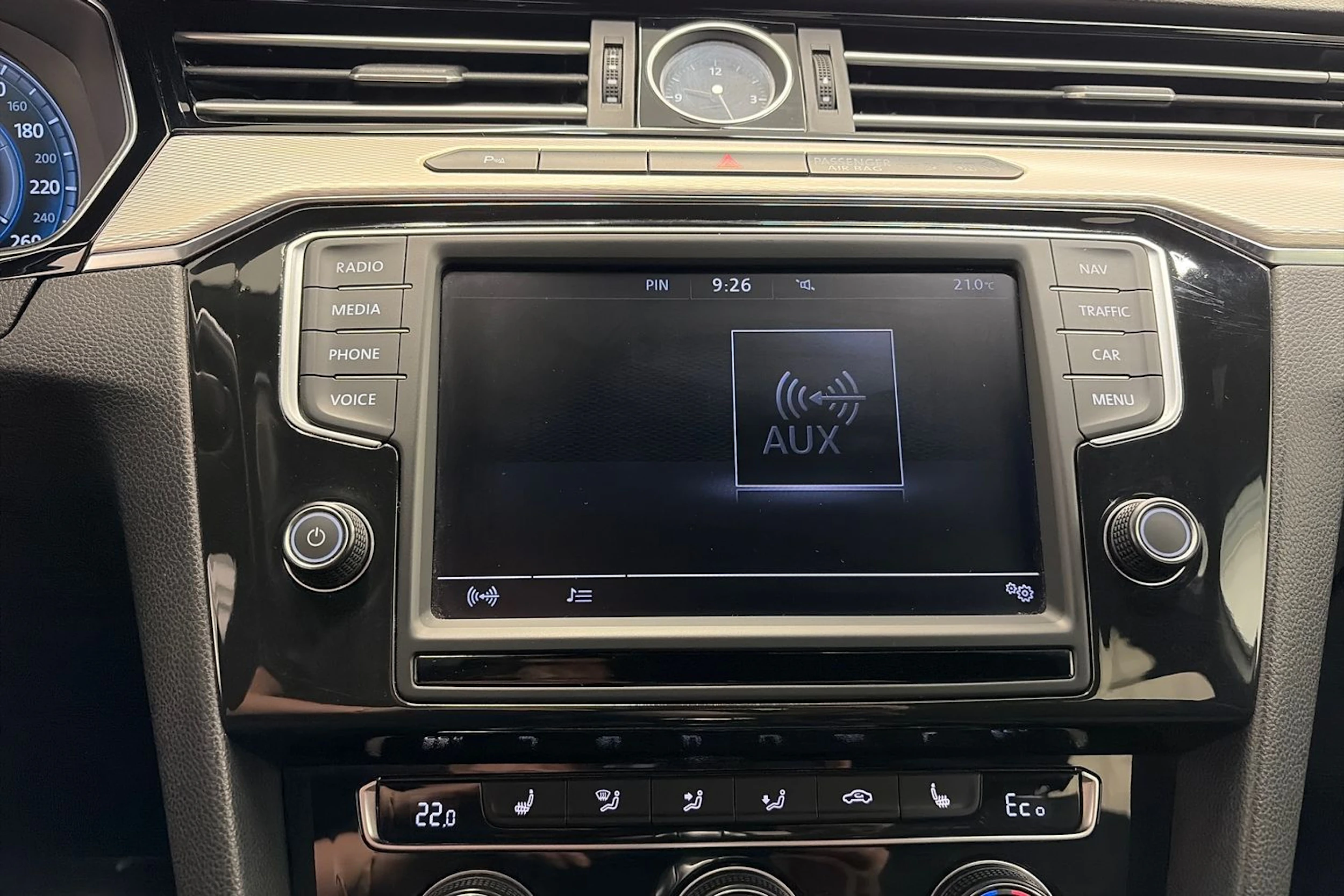 Volkswagen PASSAT 2016 kuva 23.