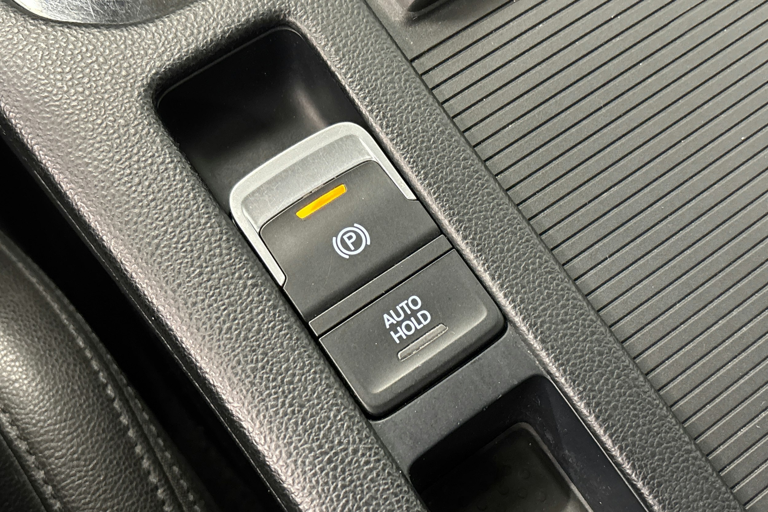 harmaa Volkswagen Passat 2016 kuva 21.