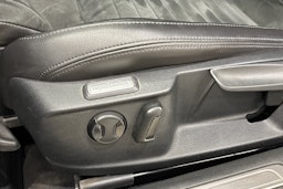 harmaa Volkswagen Passat 2016 kuva 24.