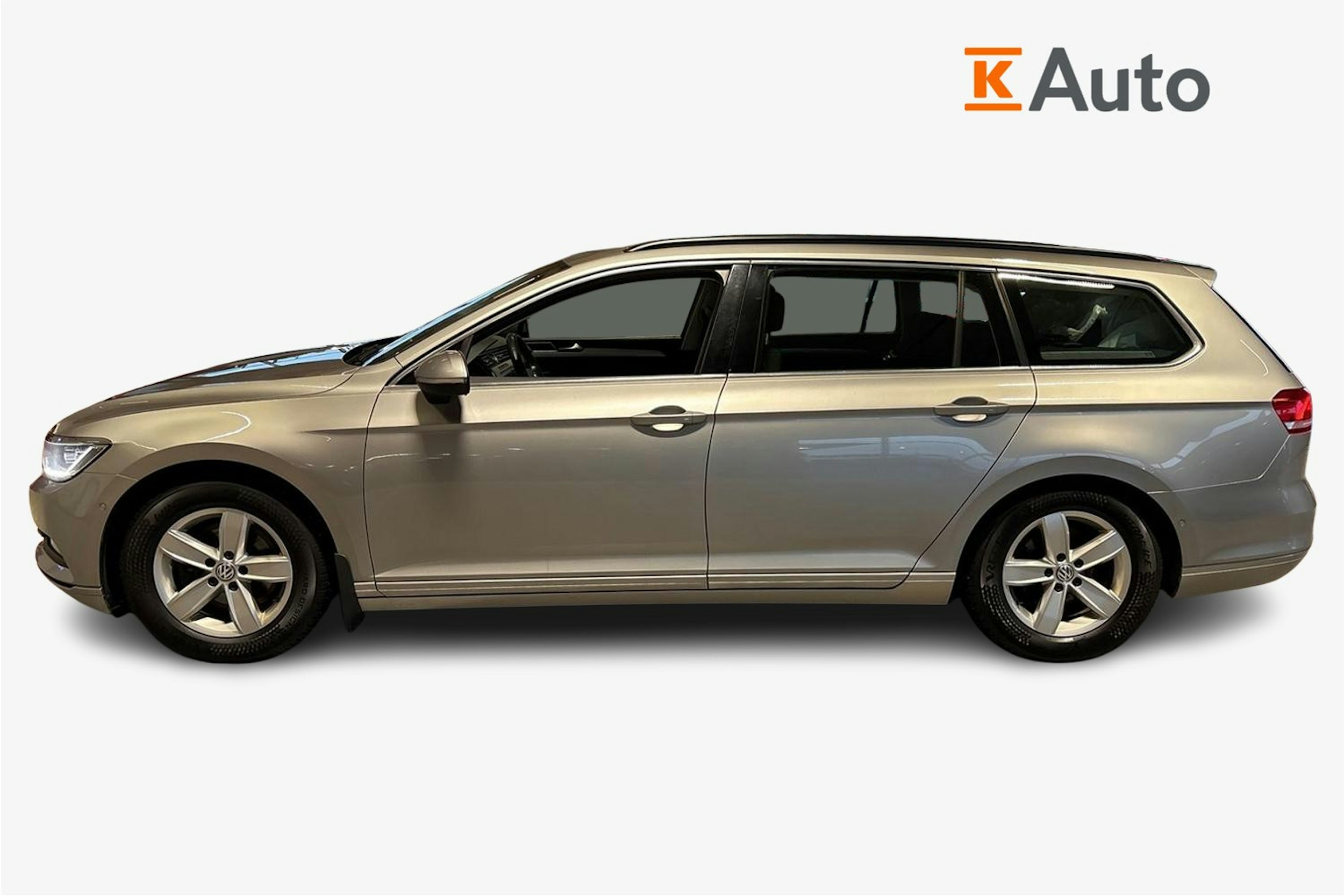 Harmaa Volkswagen PASSAT 2016 kuva 6.