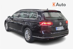 musta Volkswagen Passat 2016 kuva 2.