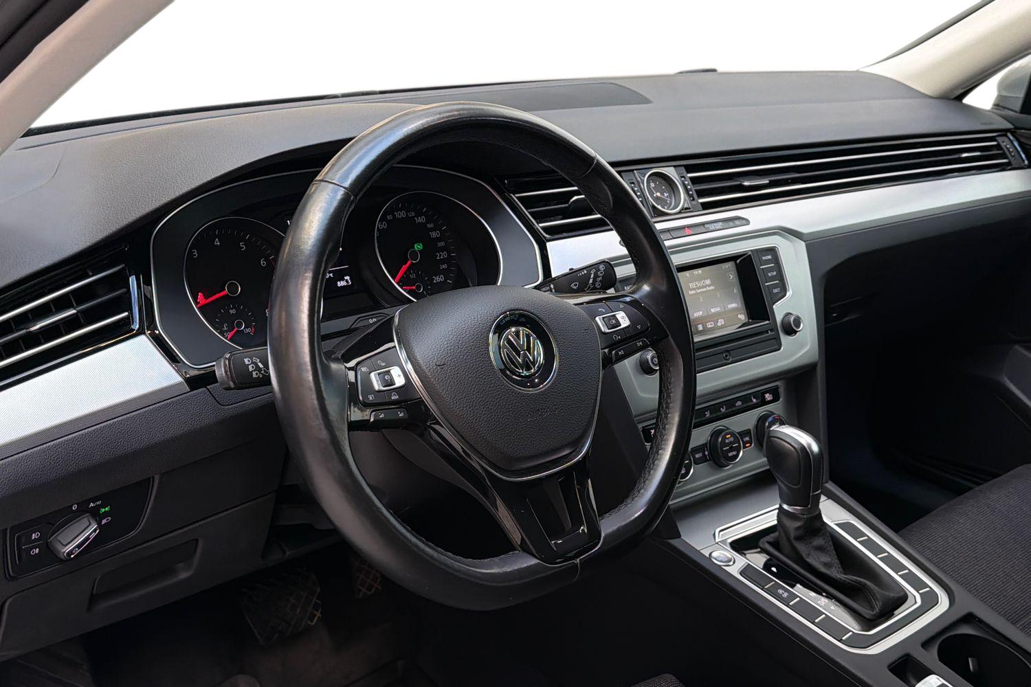 Volkswagen Passat 2016, kuva 6/25