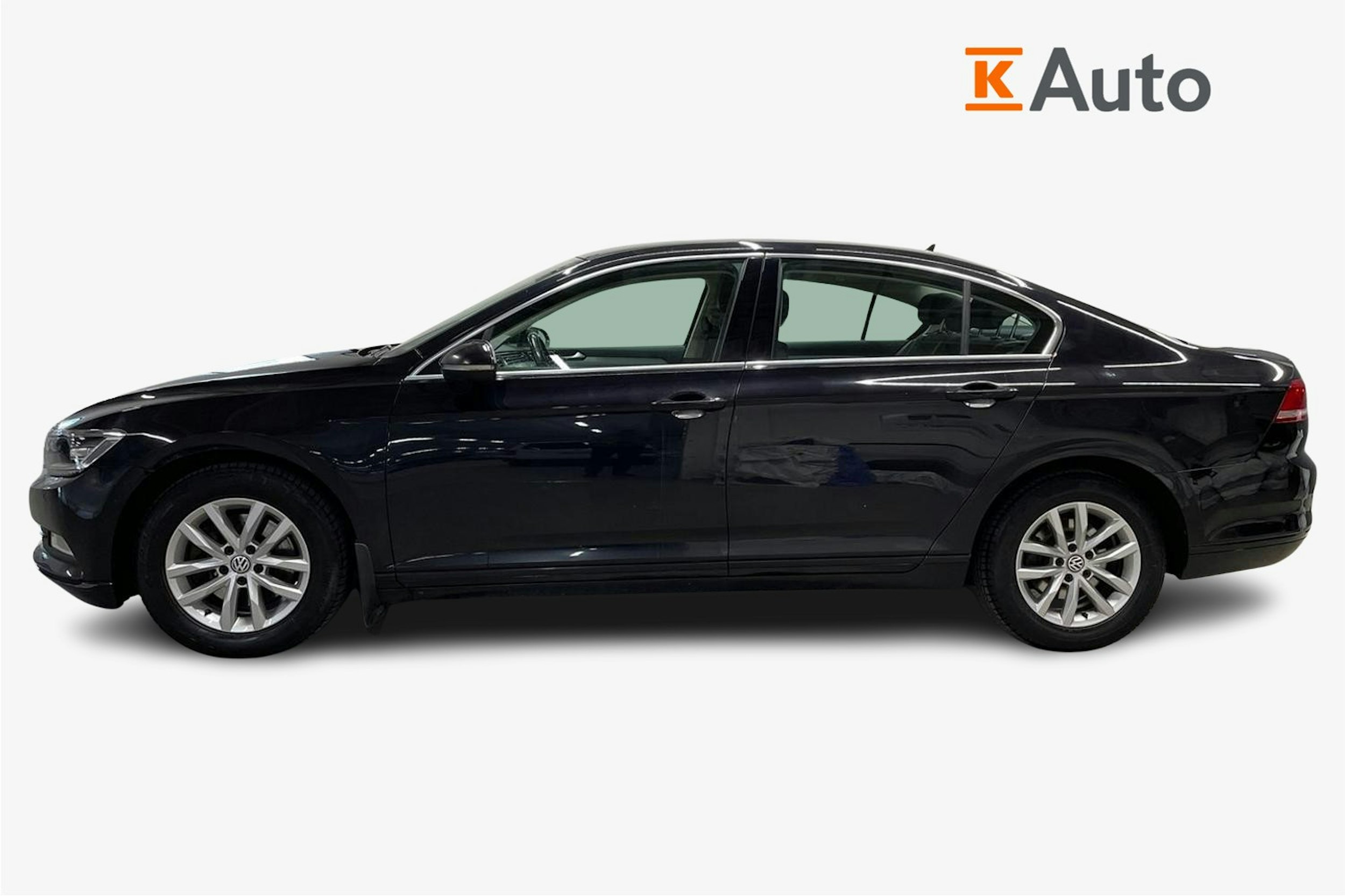 Musta Volkswagen PASSAT 2016 kuva 6.
