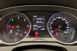 Musta Volkswagen PASSAT 2016 kuva 15.