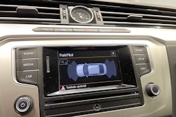 Musta Volkswagen PASSAT 2016 kuva 19.