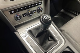 Musta Volkswagen PASSAT 2016 kuva 20.