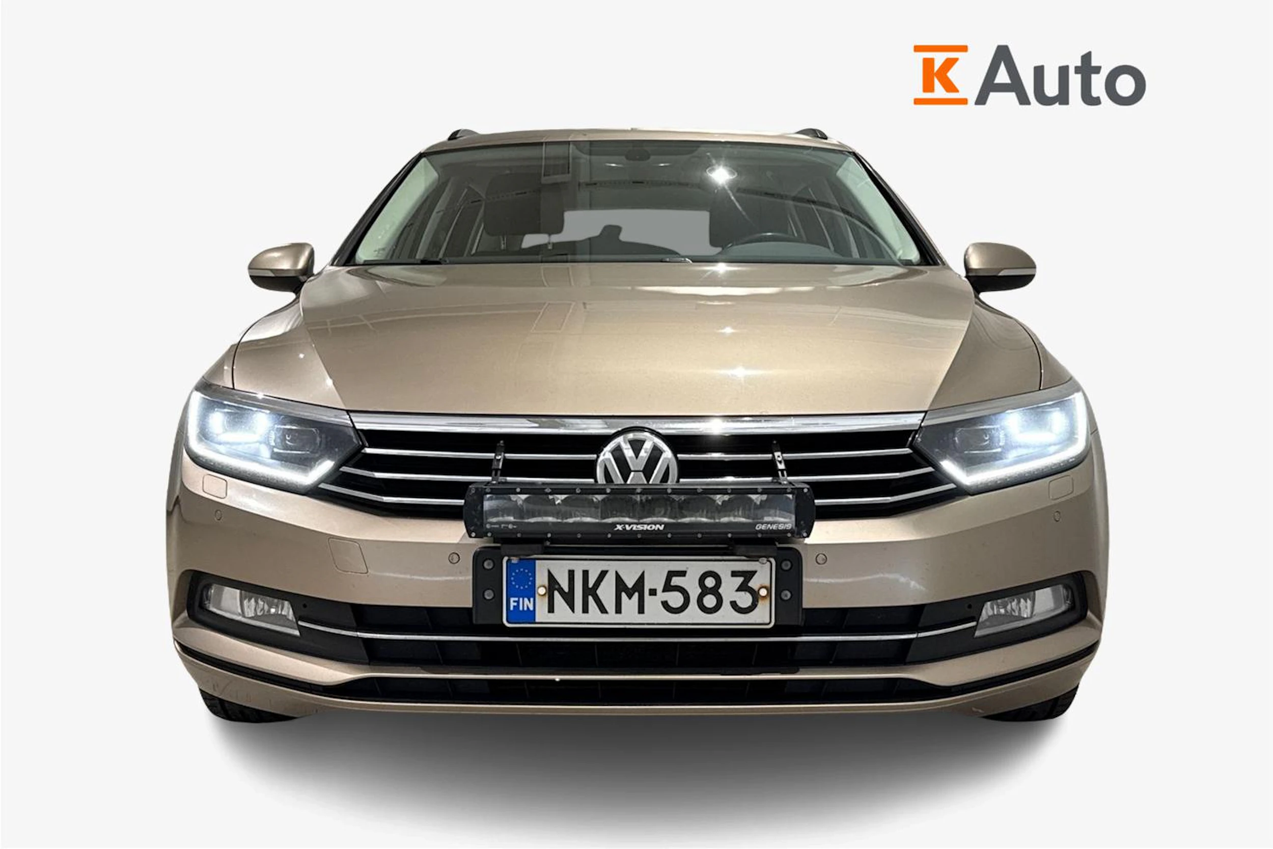 met. keltainen Volkswagen Passat 2016 kuva 4.