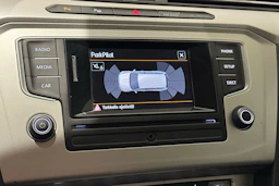 met. keltainen Volkswagen Passat 2016 kuva 20.