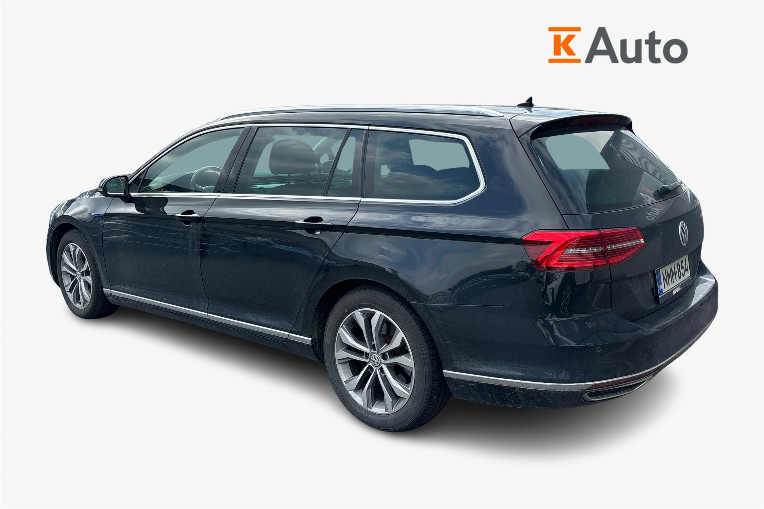 musta Volkswagen Passat 2016 kuva 2.