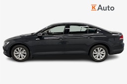 harmaa Volkswagen Passat 2016 kuva 6.