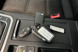 sininen Volkswagen Passat 2016 kuva 24.