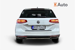 valkoinen Volkswagen Passat 2016 kuva 3.