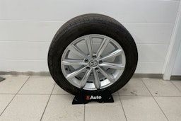 harmaa Volkswagen Passat 2016 kuva 25.