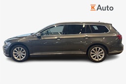 harmaa Volkswagen Passat 2017 kuva 6.