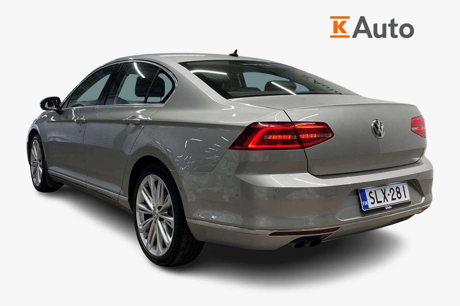 Volkswagen Passat 2016, photo 2/26