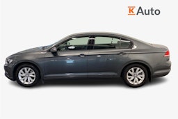 Harmaa Volkswagen Passat 2016 kuva 6.