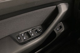 Harmaa Volkswagen Passat 2016 kuva 21.