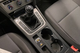 Harmaa Volkswagen Passat 2016 kuva 22.