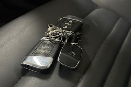 Ruskea (beige) Volkswagen PASSAT 2016 kuva 16.