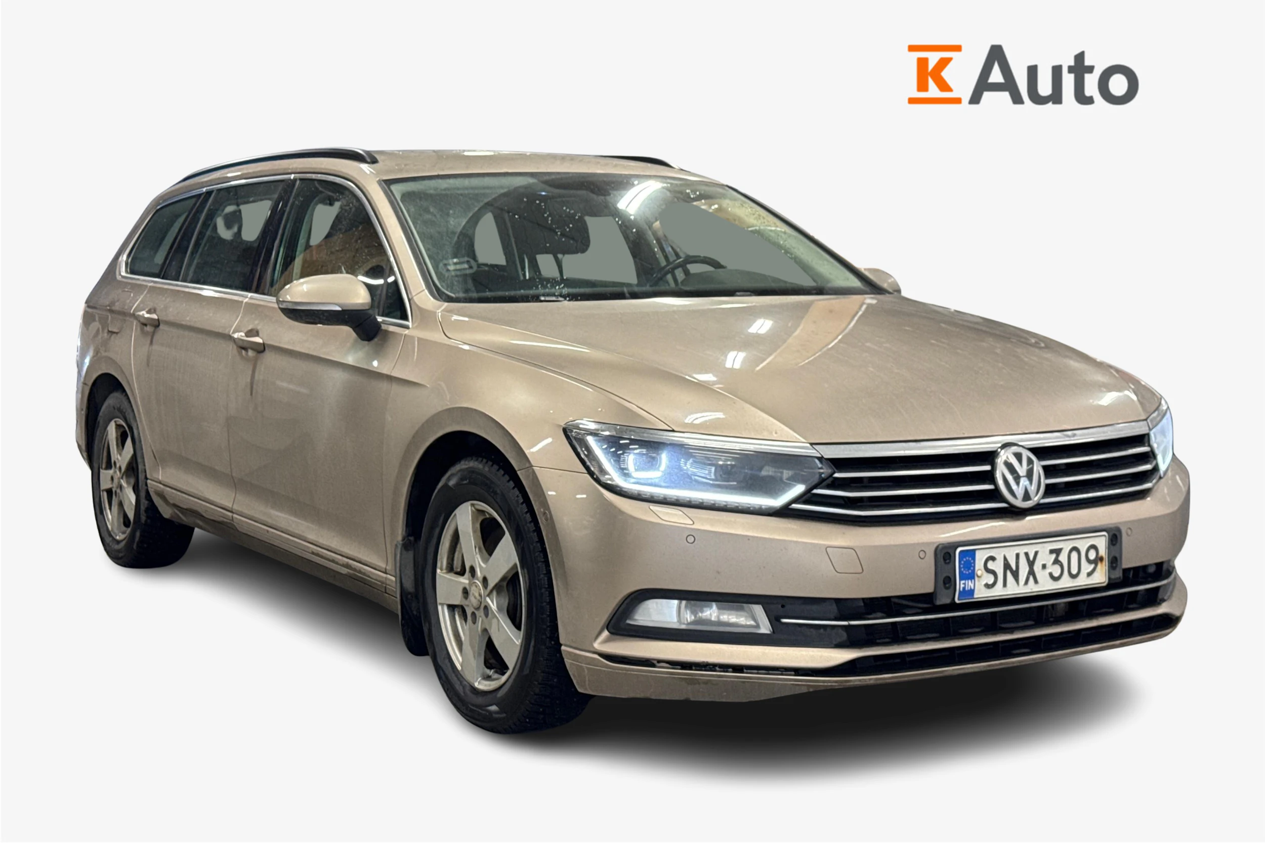keltainen Volkswagen Passat 2016 kuva 1.