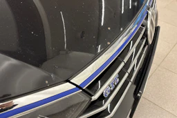 Musta Volkswagen PASSAT 2016 kuva 30.