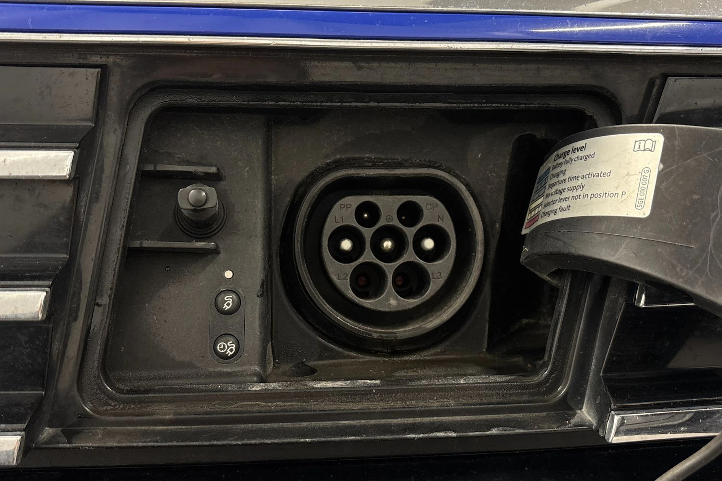 Musta Volkswagen PASSAT 2016 kuva 32.