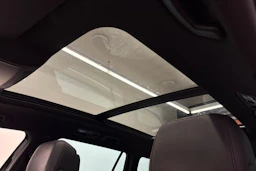 Musta Volkswagen PASSAT 2016 kuva 34.