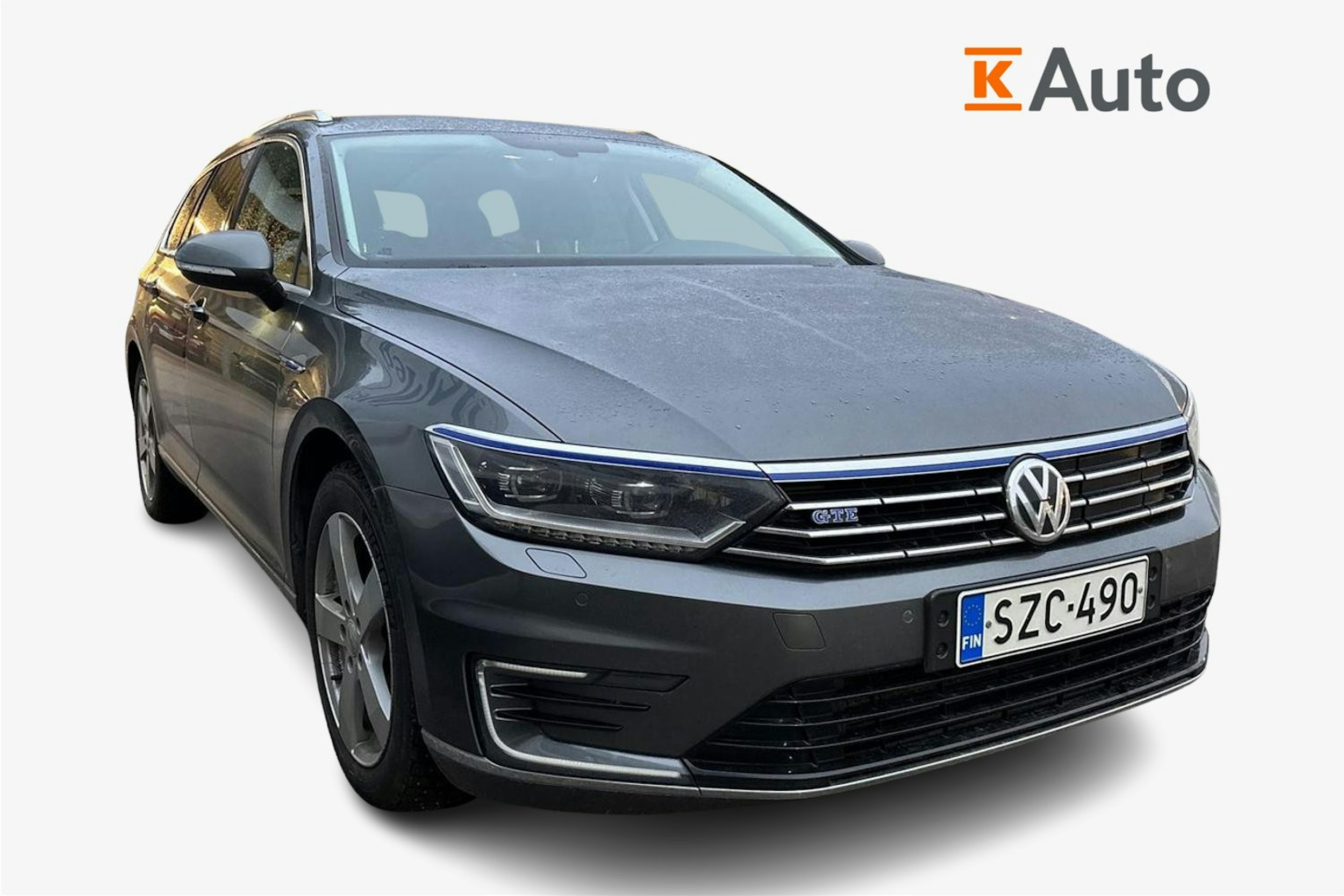 harmaa Volkswagen Passat 2016 kuva 1.