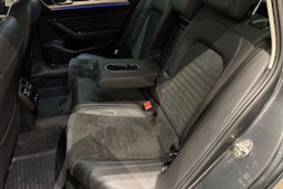 harmaa Volkswagen Passat 2016 kuva 10.