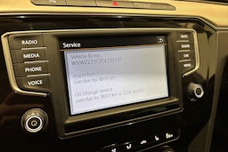 harmaa Volkswagen Passat 2016 kuva 24.