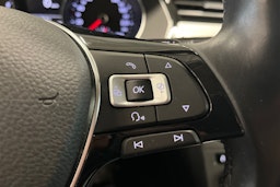 harmaa Volkswagen Passat 2016 kuva 33.