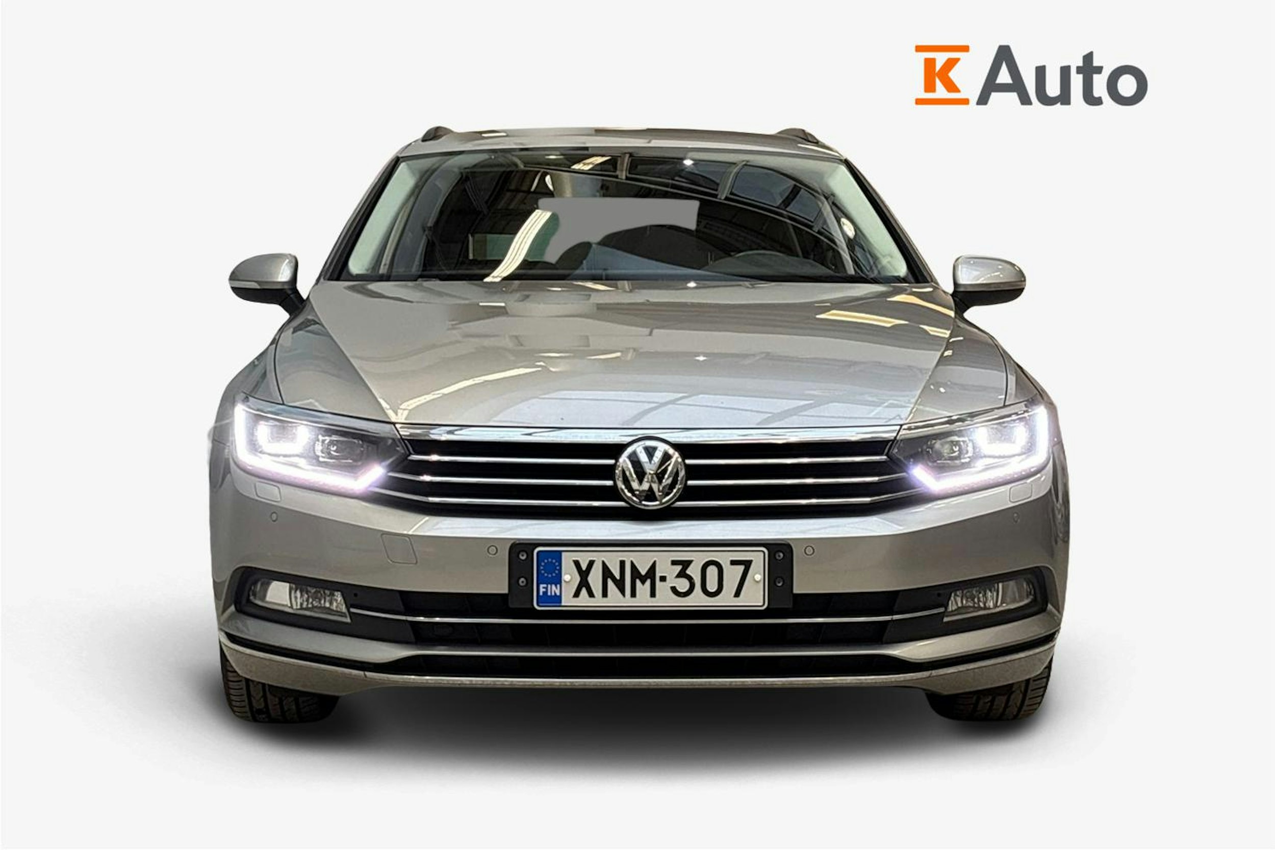 met. harmaa Volkswagen Passat 2016 kuva 4.