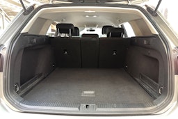 met. harmaa Volkswagen Passat 2016 kuva 12.