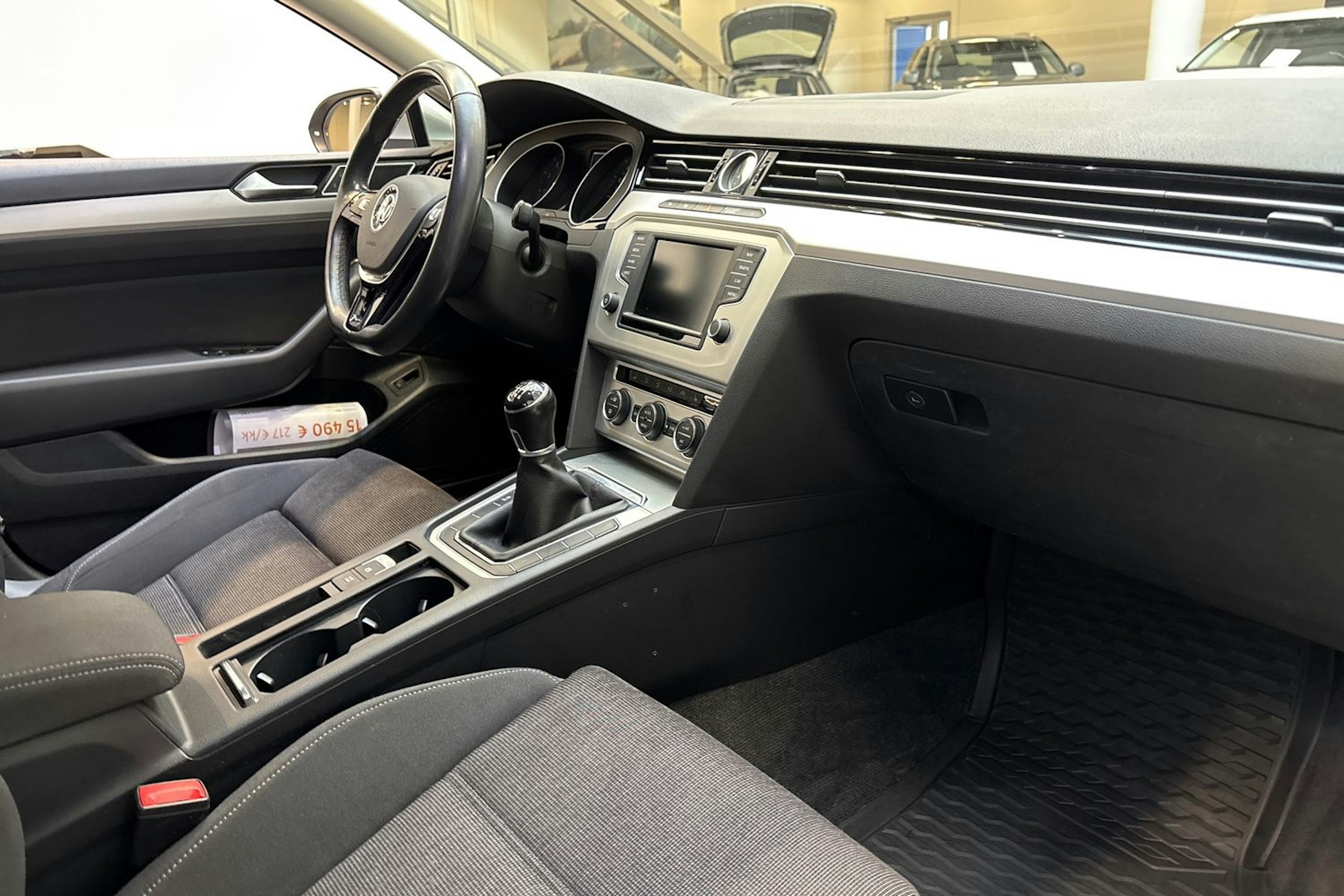 met. harmaa Volkswagen Passat 2016 kuva 20.