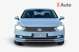valkoinen Volkswagen Passat 2016 kuva 5.