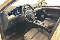 valkoinen Volkswagen Passat 2016 kuva 7.
