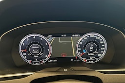 valkoinen Volkswagen Passat 2016 kuva 23.