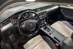 Harmaa Volkswagen PASSAT 2016 kuva 3.
